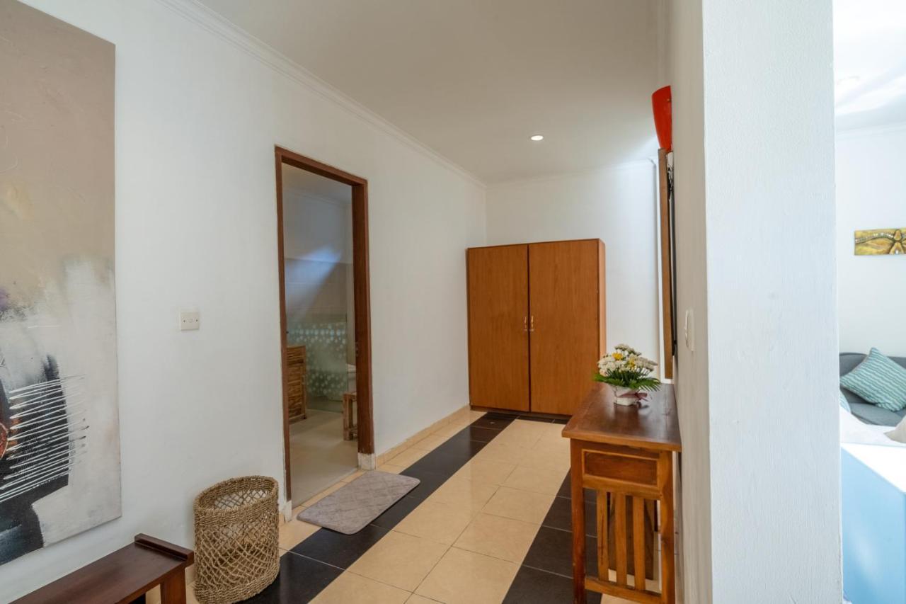 Villa Alleira Seminyak By Best Deals Asia Hospitality Exterior foto