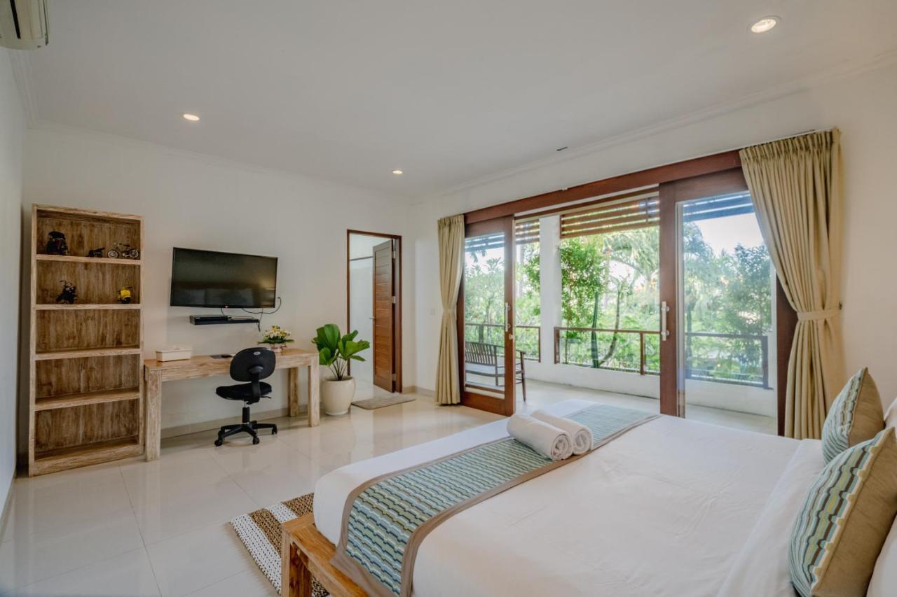 Villa Alleira Seminyak By Best Deals Asia Hospitality Exterior foto