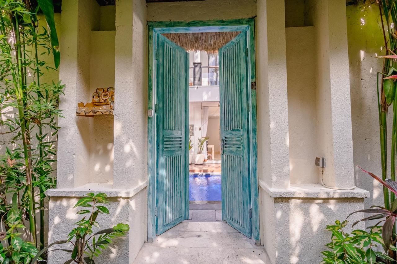 Villa Alleira Seminyak By Best Deals Asia Hospitality Exterior foto