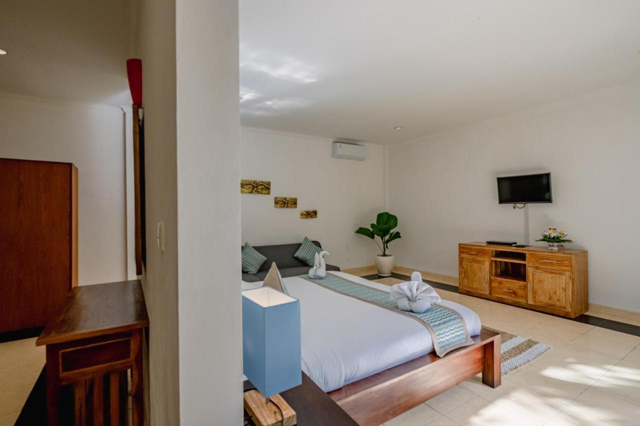 Villa Alleira Seminyak By Best Deals Asia Hospitality Exterior foto