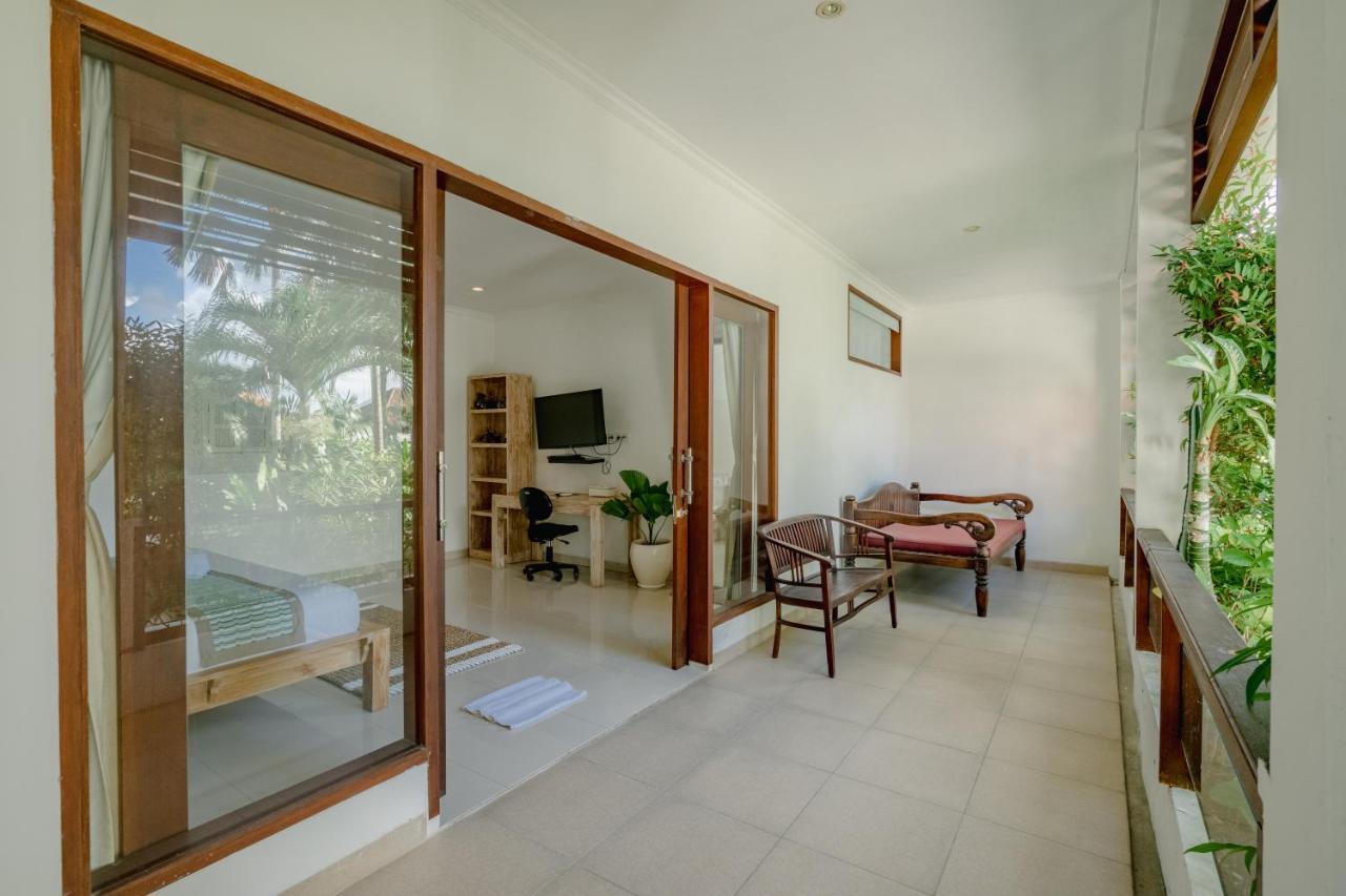 Villa Alleira Seminyak By Best Deals Asia Hospitality Exterior foto