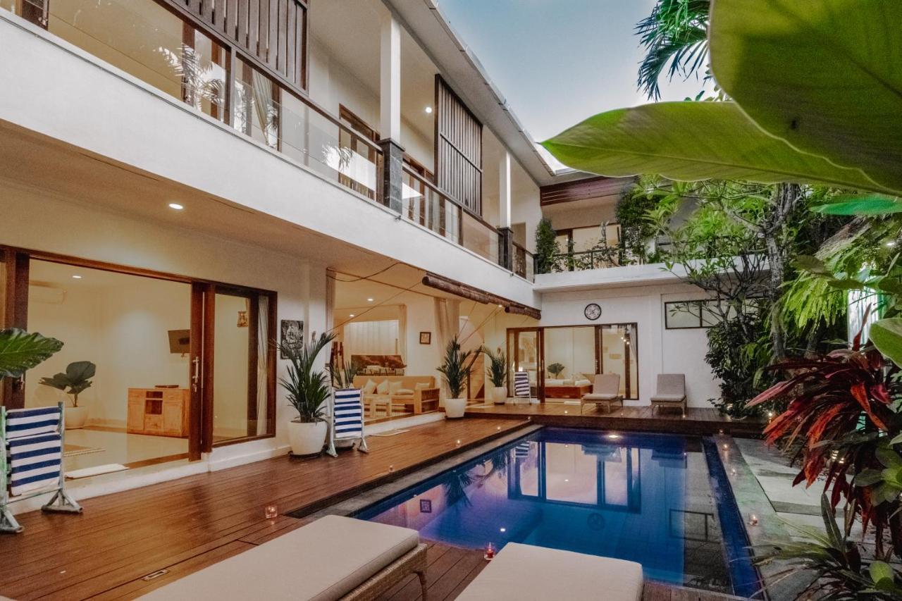 Villa Alleira Seminyak By Best Deals Asia Hospitality Exterior foto