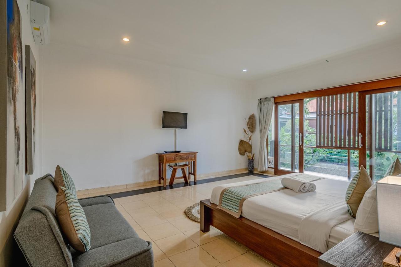 Villa Alleira Seminyak By Best Deals Asia Hospitality Exterior foto